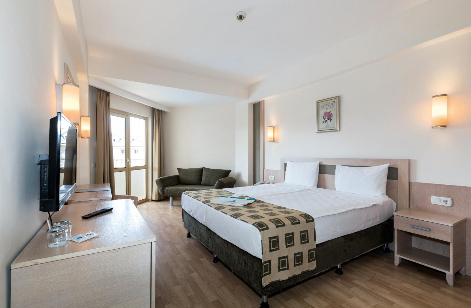 Side Breeze Hotel أنطاليا المظهر الخارجي الصورة