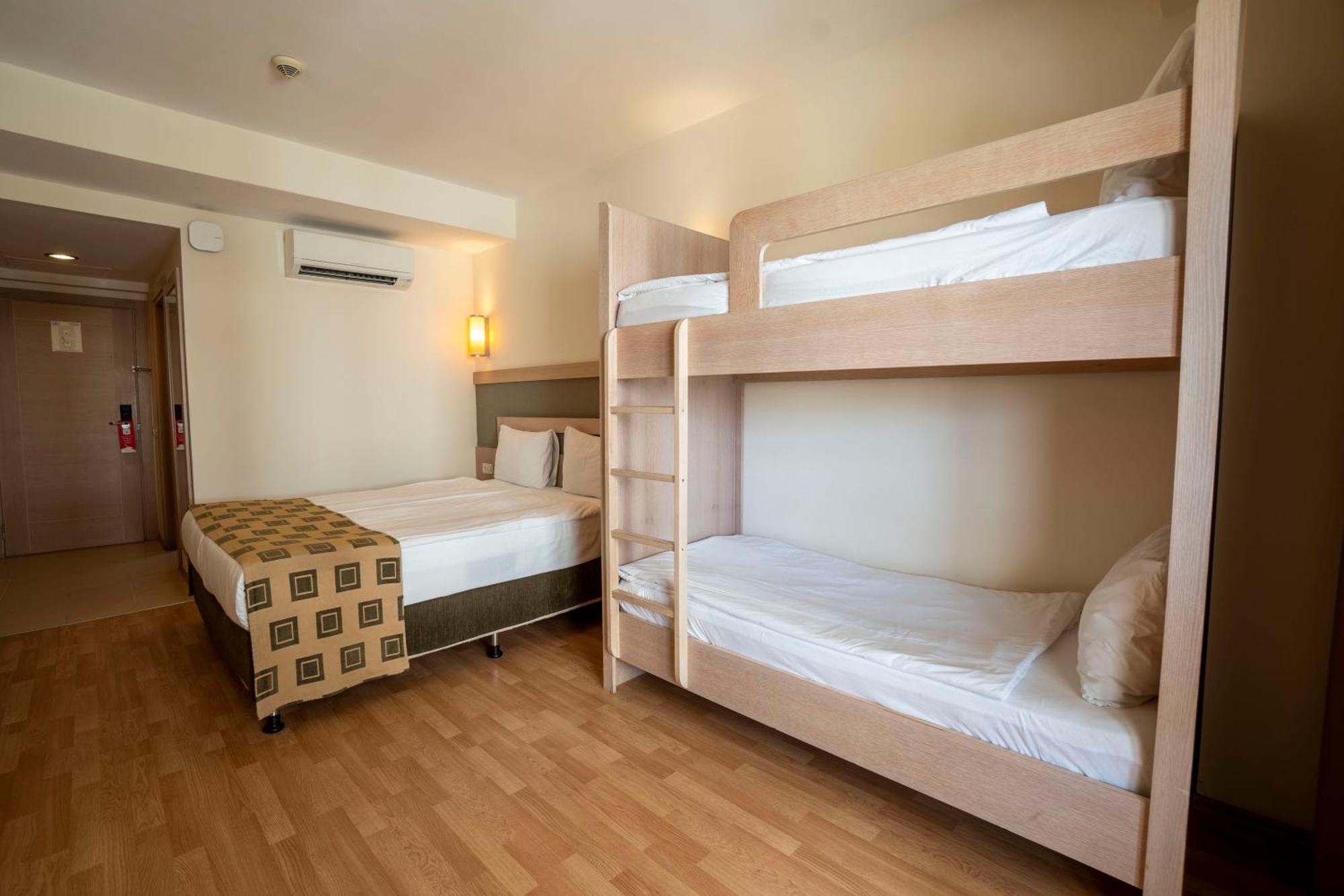 Side Breeze Hotel أنطاليا المظهر الخارجي الصورة