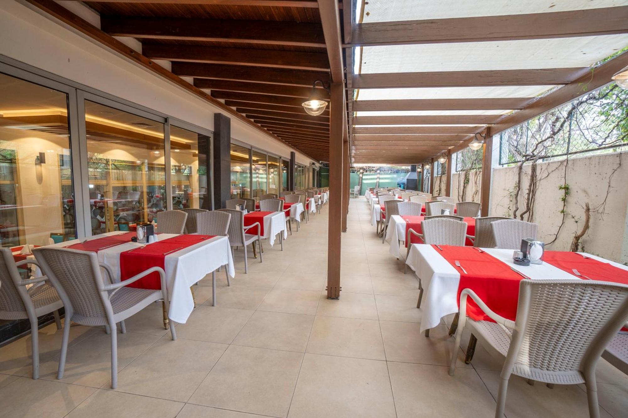 Side Breeze Hotel أنطاليا المظهر الخارجي الصورة