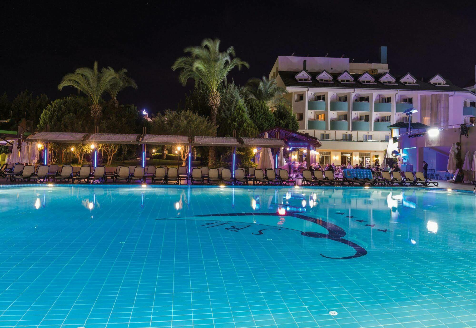 Side Breeze Hotel أنطاليا المظهر الخارجي الصورة